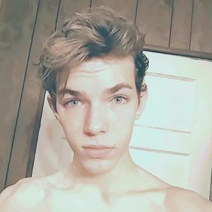 Meet your Posher, Kyle